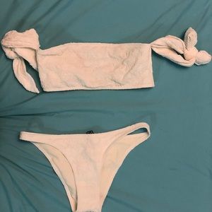 White triangl bikini M/S